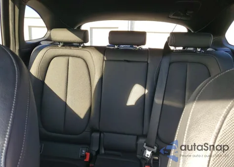 2018 BMW X1 xDrive28I z USA, uszkodzony, nr VIN WBXHT3C39J5L31376